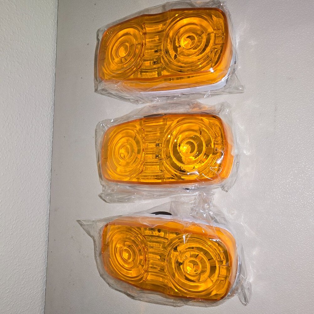 Leisure LED RV Exterior Porch Utility Light Amber Replacement Lens x 2